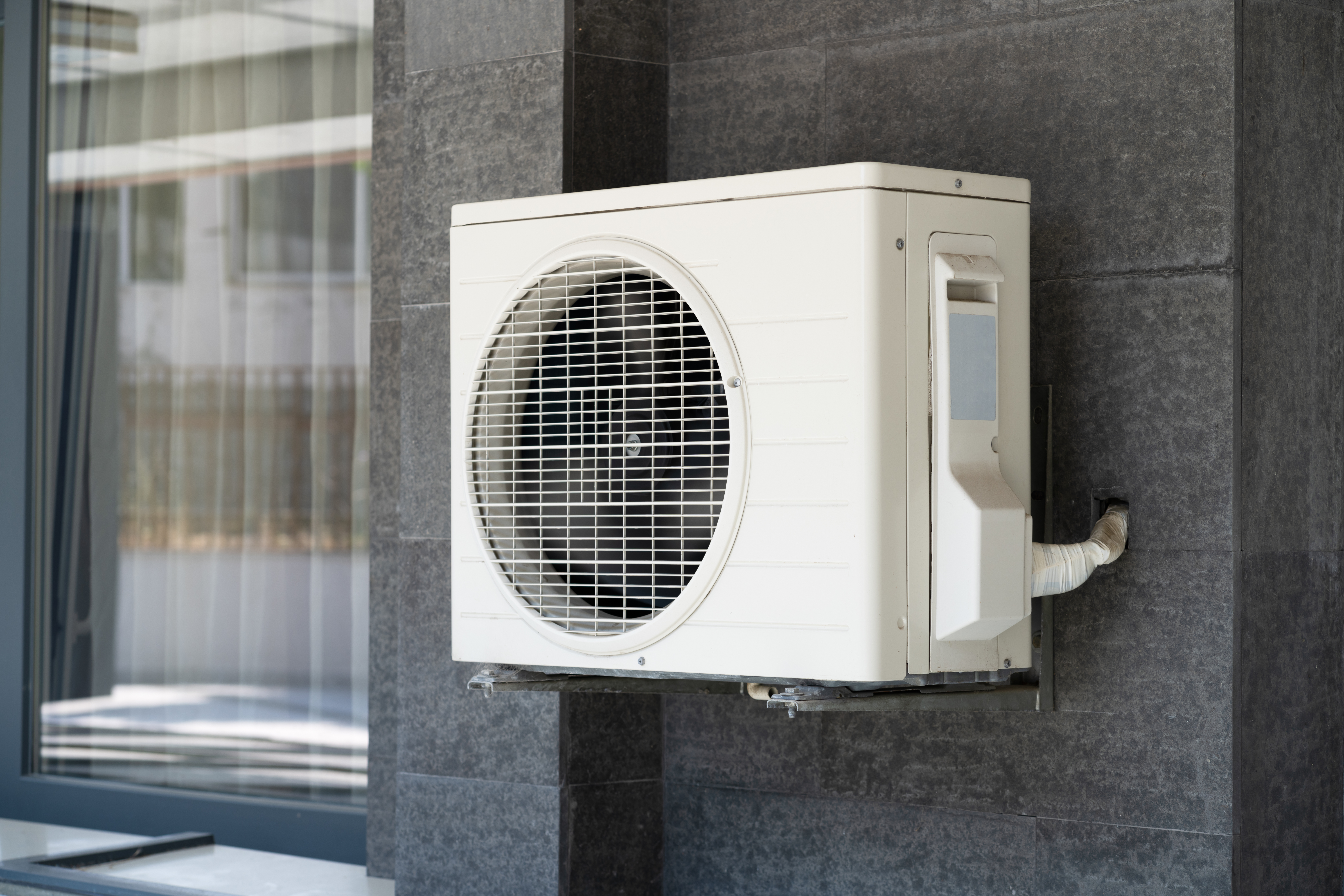 Heat Pumps in Cold Climates: Do They Really Work?